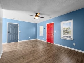 23 Crown Point Rd in Hubert, NC - Building Photo - Building Photo