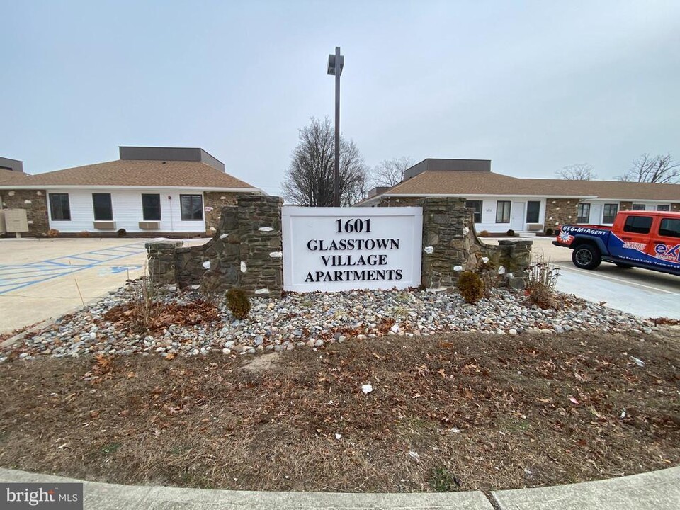 1600 N 2nd St in Millville, NJ - Building Photo