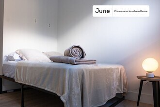 Room in Shared 4 bed/2 bath home, Unit B in Washington, DC - Foto de edificio - Building Photo