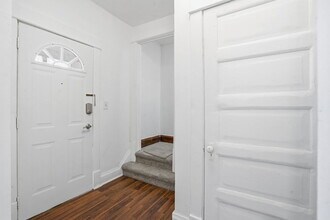 1032 Kirkwood Blvd in Davenport, IA - Building Photo - Building Photo