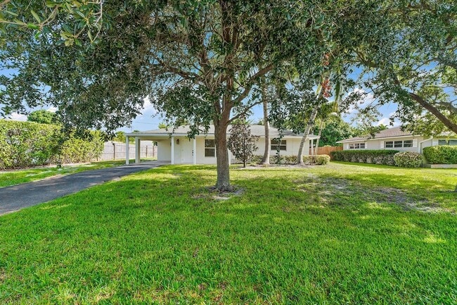 property at 9 Windsor Rd E