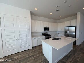 23139 E Lords Wy in Queen Creek, AZ - Building Photo - Building Photo
