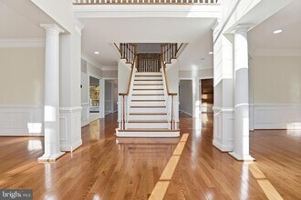 18136 Hayloft Dr in Derwood, MD - Building Photo - Building Photo