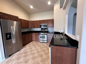 8016 Salmonberry Lp in Hayden, ID - Building Photo - Building Photo