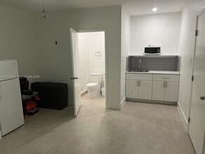 10822 SW 142nd Ct in Miami, FL - Building Photo - Building Photo