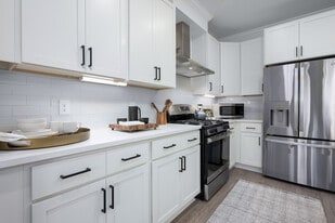 4th and Green in Winston-Salem, NC - Building Photo