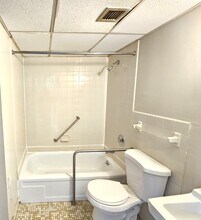 488 W State St in Trenton, NJ - Building Photo - Building Photo