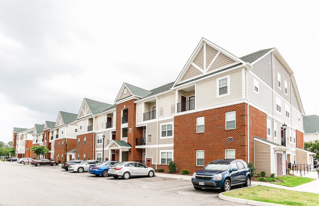Marcella at Town Center II in Hampton, VA - Building Photo