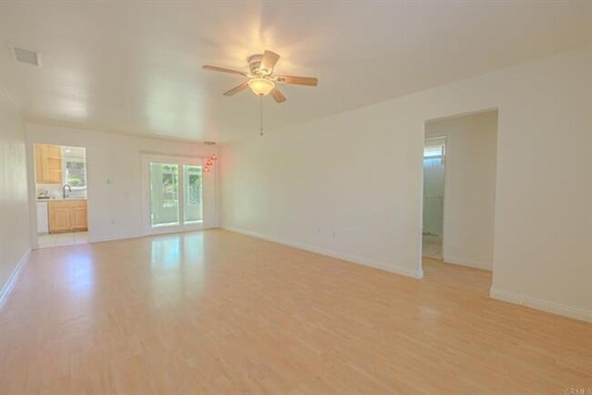 1398 Panorama Ridge Rd in Oceanside, CA - Building Photo - Building Photo