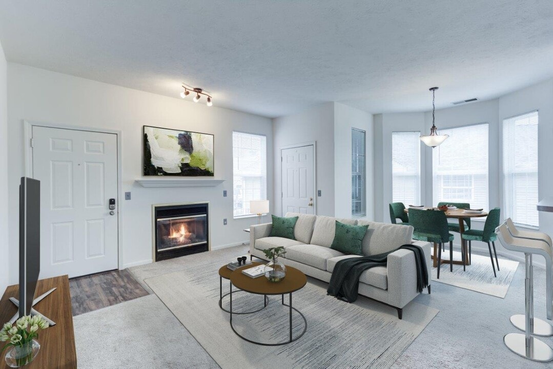 Hills of Aberdeen Apartment Homes in Valparaiso, IN - Building Photo