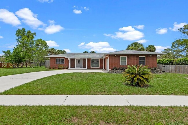 property at 2622 Hibiscus Ct