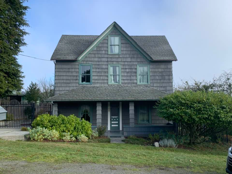 1104 Madison St in Port Townsend, WA - Foto de edificio