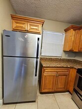 1520 Windorah Way, Unit H in West Palm Beach, FL - Building Photo - Building Photo