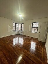 500 W 235th St in Bronx, NY - Building Photo - Building Photo