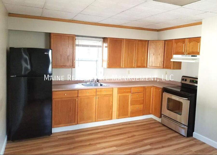 66 Fern St in Bangor, ME - Building Photo