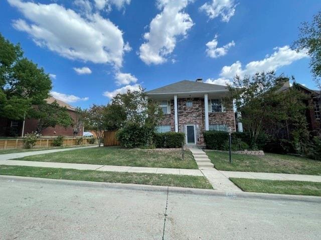 property at 584 Lake Forest Dr