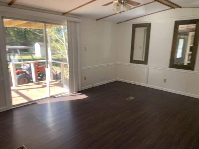 111 Hunter Ct in Rocky Point, NC - Building Photo - Building Photo