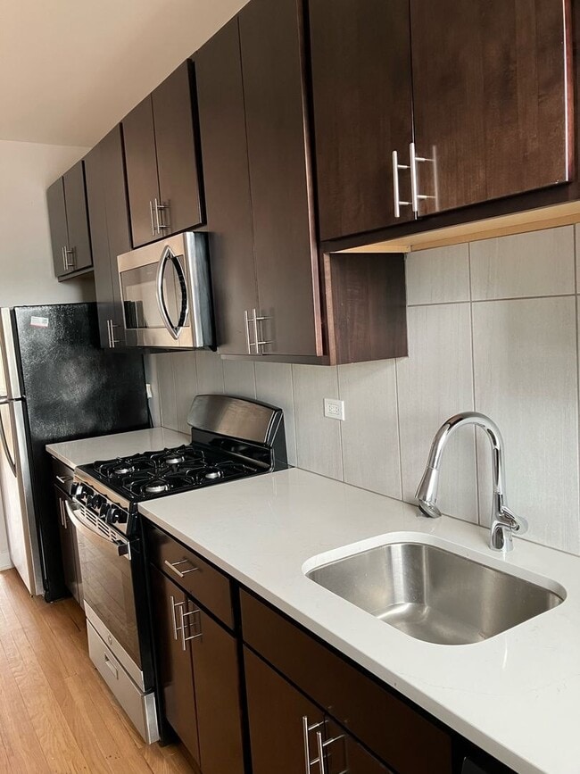 4405 N Kimball Ave in Chicago, IL - Building Photo - Building Photo