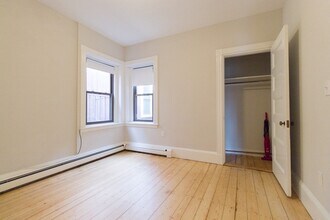 41 Harvard St, Unit 3 in Brookline, MA - Building Photo - Building Photo