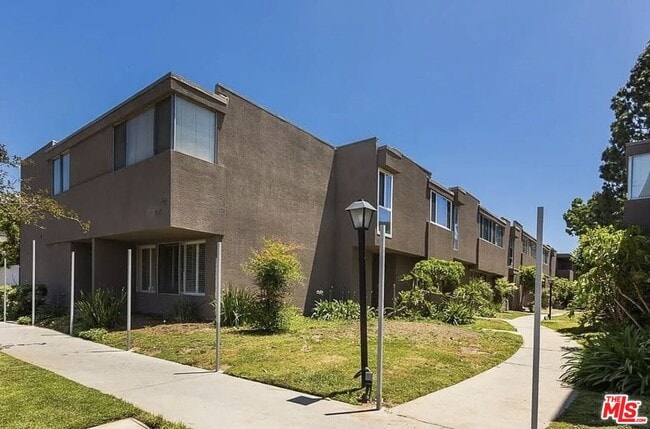 property at 18110 Killion St