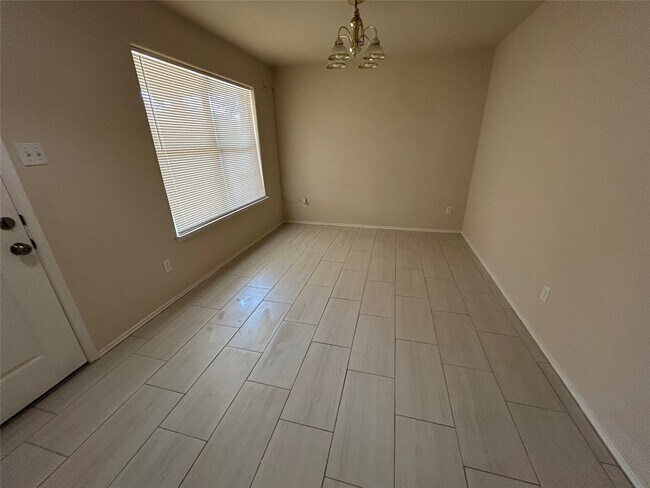 707 Kiley Dr in Houston, TX - Building Photo - Building Photo