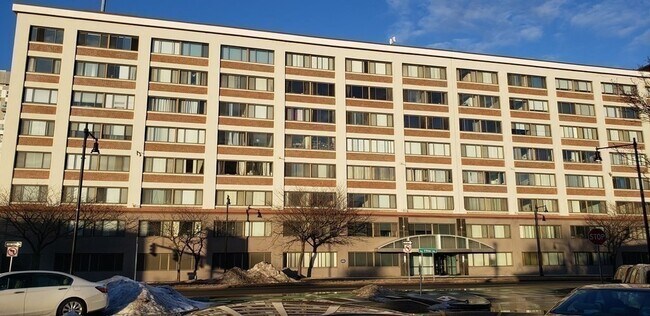 169 Monsignor O'Brien Hwy in Cambridge, MA - Building Photo - Building Photo