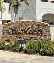 8960 NW 97th Ave, Unit 105 in Medley, FL - Building Photo