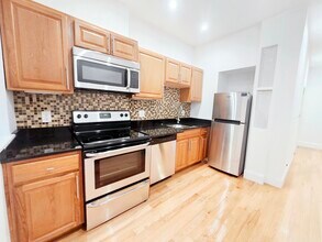 53 Joy St, Unit 1R in Boston, MA - Foto de edificio - Building Photo