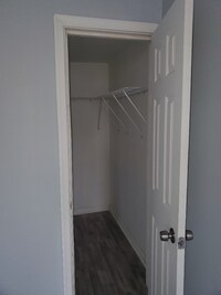 1049 Brantley Ave photo'