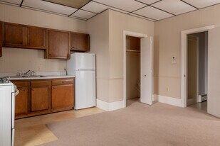 90 Markey St, Unit #6 in Bellville, OH - Building Photo