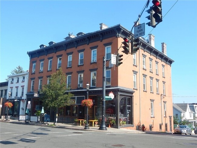 49 Main St in Tarrytown, NY - Building Photo - Building Photo