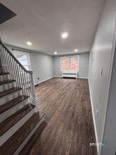 85 Cold Spring Cir in Naugatuck, CT - Building Photo - Building Photo