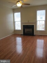 15689 William Bayliss Ct in Woodbridge, VA - Building Photo - Building Photo