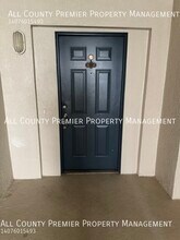 3341 Whitestone Cir in Kissimmee, FL - Building Photo - Building Photo