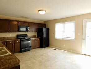 225 Margate Dr in Lynchburg, VA - Building Photo - Building Photo