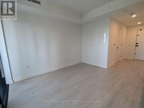 55-1455 Charles St E in Toronto, ON - Building Photo - Building Photo