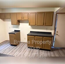 2963 Megan Cir in Youngstown, OH - Building Photo - Building Photo