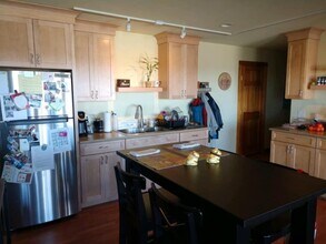 180 Coral Dr in Sequim, WA - Building Photo - Building Photo