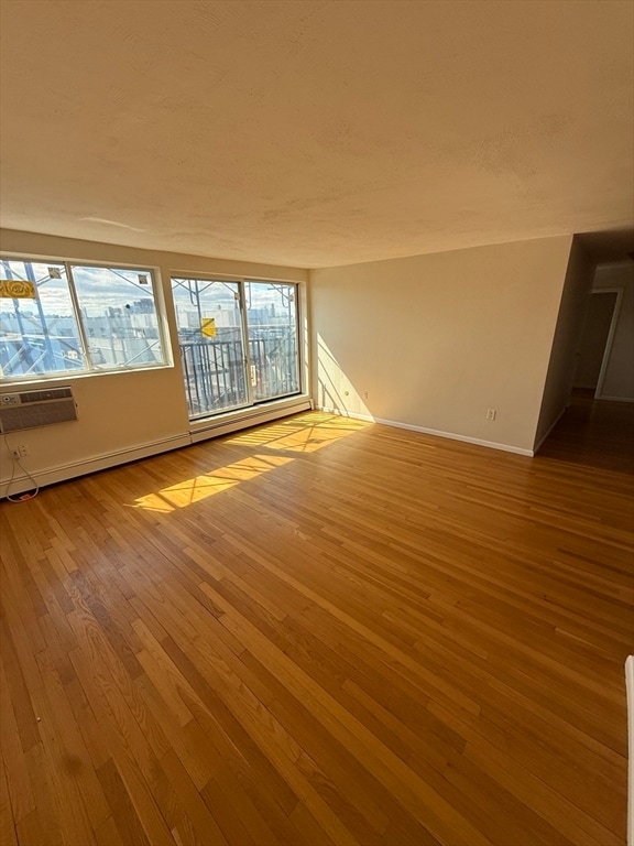 1643 Cambridge St in Cambridge, MA - Foto de edificio - Building Photo