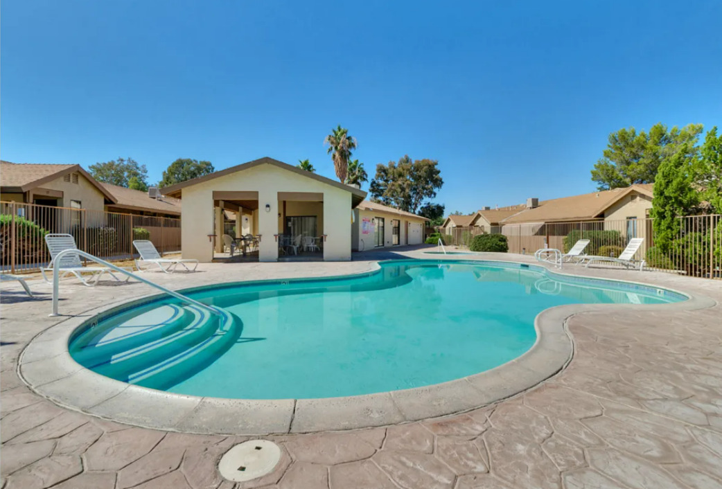 Quail Springs Village Apartments in Joshua Tree, CA - Building Photo