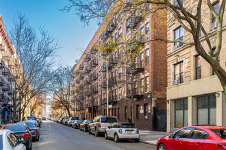 Malcolm X Apartments in New York, NY - Building Photo - Building Photo