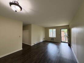 2601 Hillsboro Pike in Nashville, TN - Building Photo