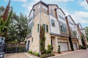 818 Yale St in Houston, TX - Building Photo