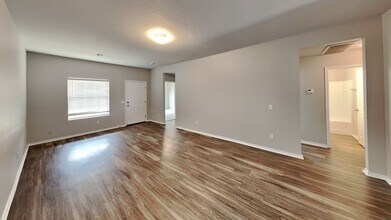 16205Lovers Lane in Piedmont, OK - Building Photo - Building Photo