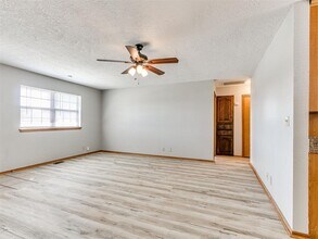 1200 N Crawford Ave in Norman, OK - Building Photo - Building Photo