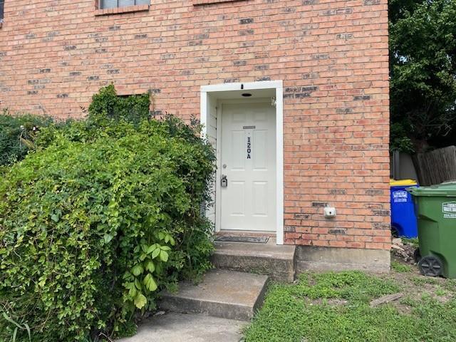 120 Allencrest Dr in White Settlement, TX - Building Photo