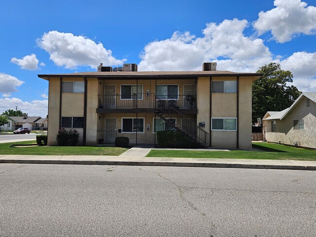 property at 465 Calloway St