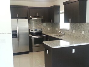 3125 SW 16th Ter in Miami, FL - Building Photo - Building Photo