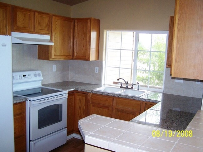 1167 N Scrivner Ave in Meridian, ID - Building Photo - Building Photo