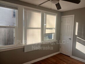 138 Grant St in Council Bluffs, IA - Building Photo - Building Photo